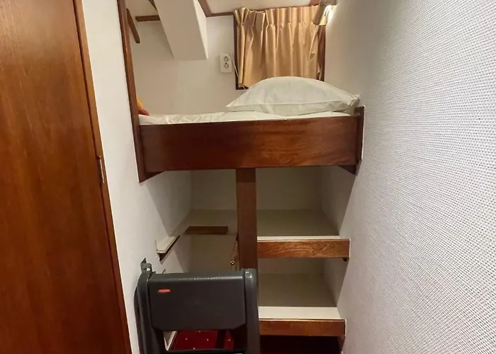 Liza Marleen Szálloda